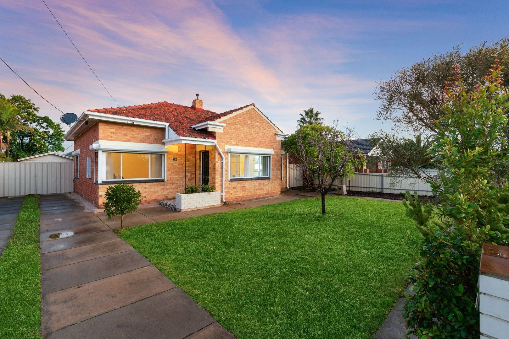 4 bedrooms House in 62 Mitchell Street SEATON SA, 5023