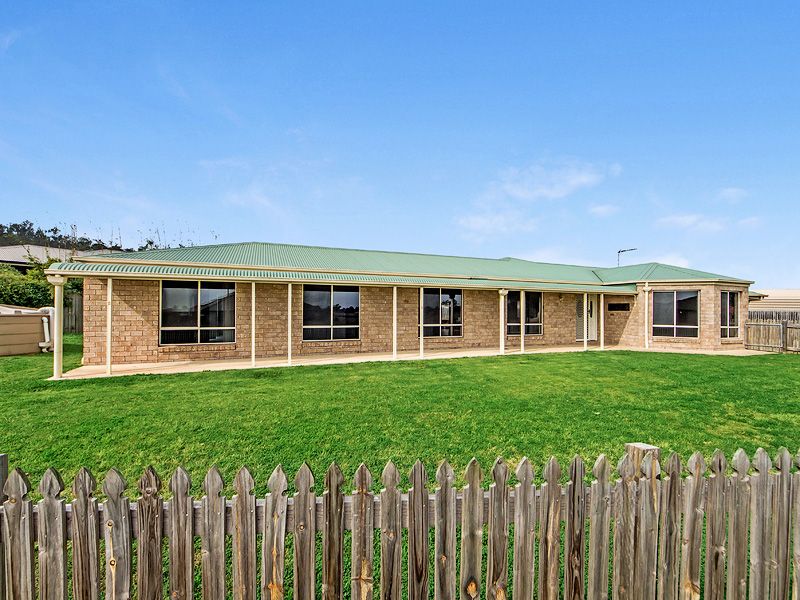 42 Titmarsh Circuit, Fernvale QLD 4306, Image 0