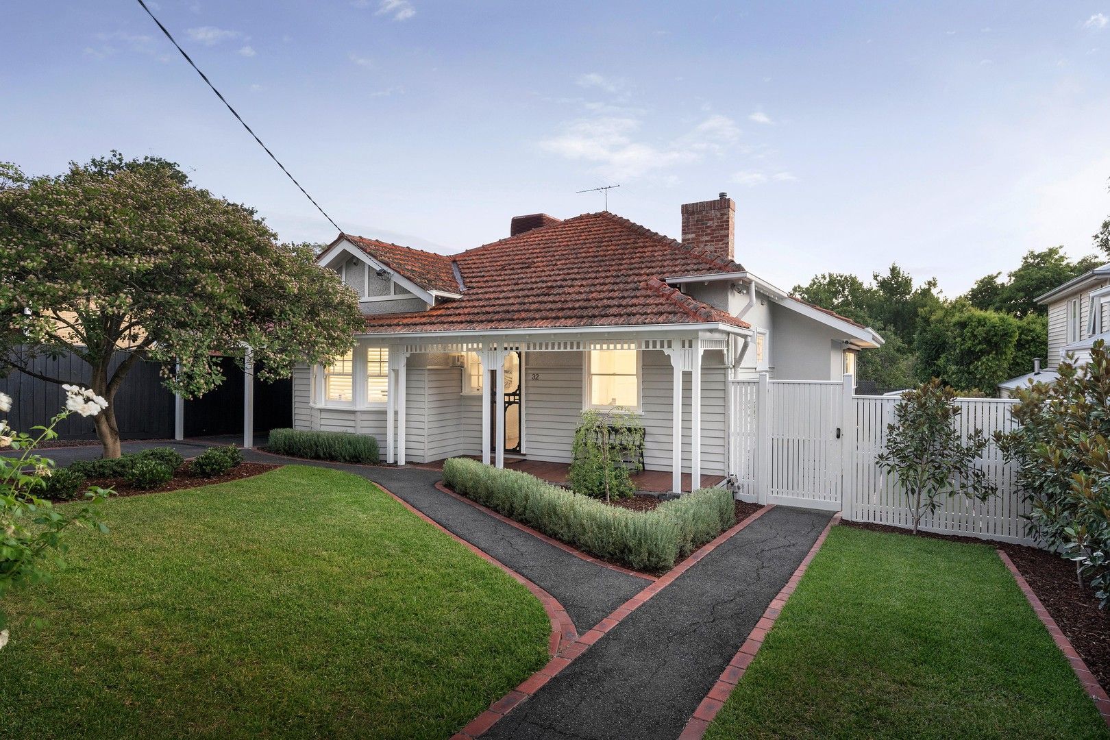4 bedrooms House in 32 Croydon Road SURREY HILLS VIC, 3127