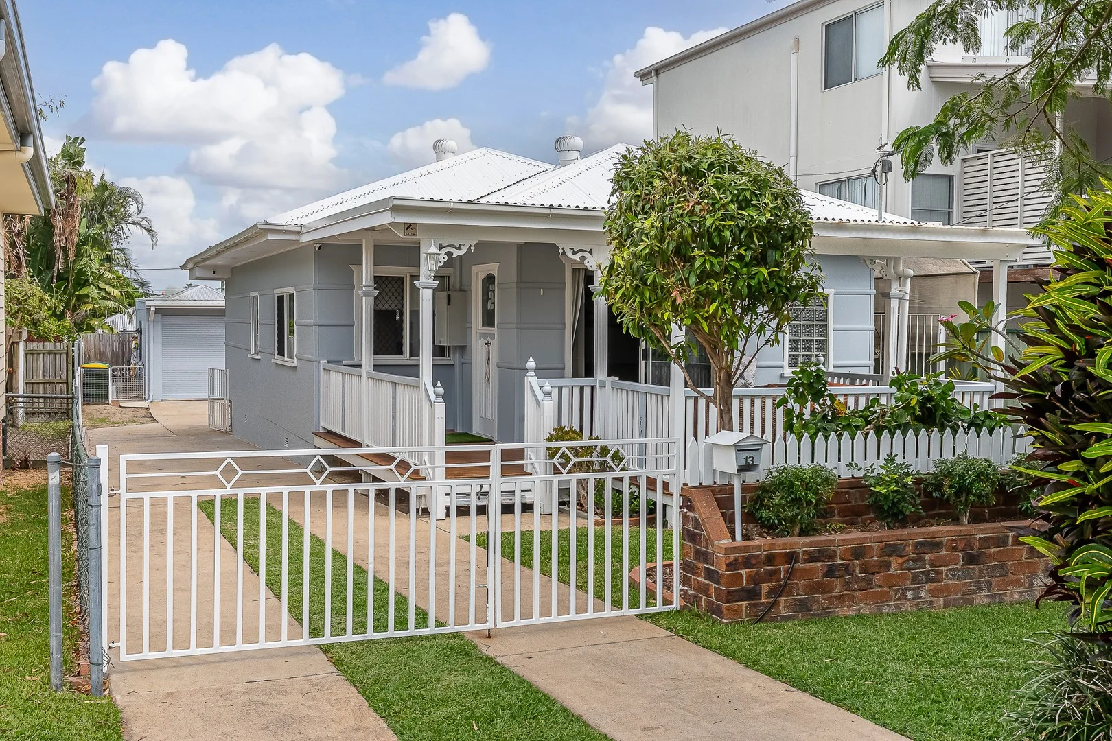 13 Hardiman Street, Woody Point QLD 4019