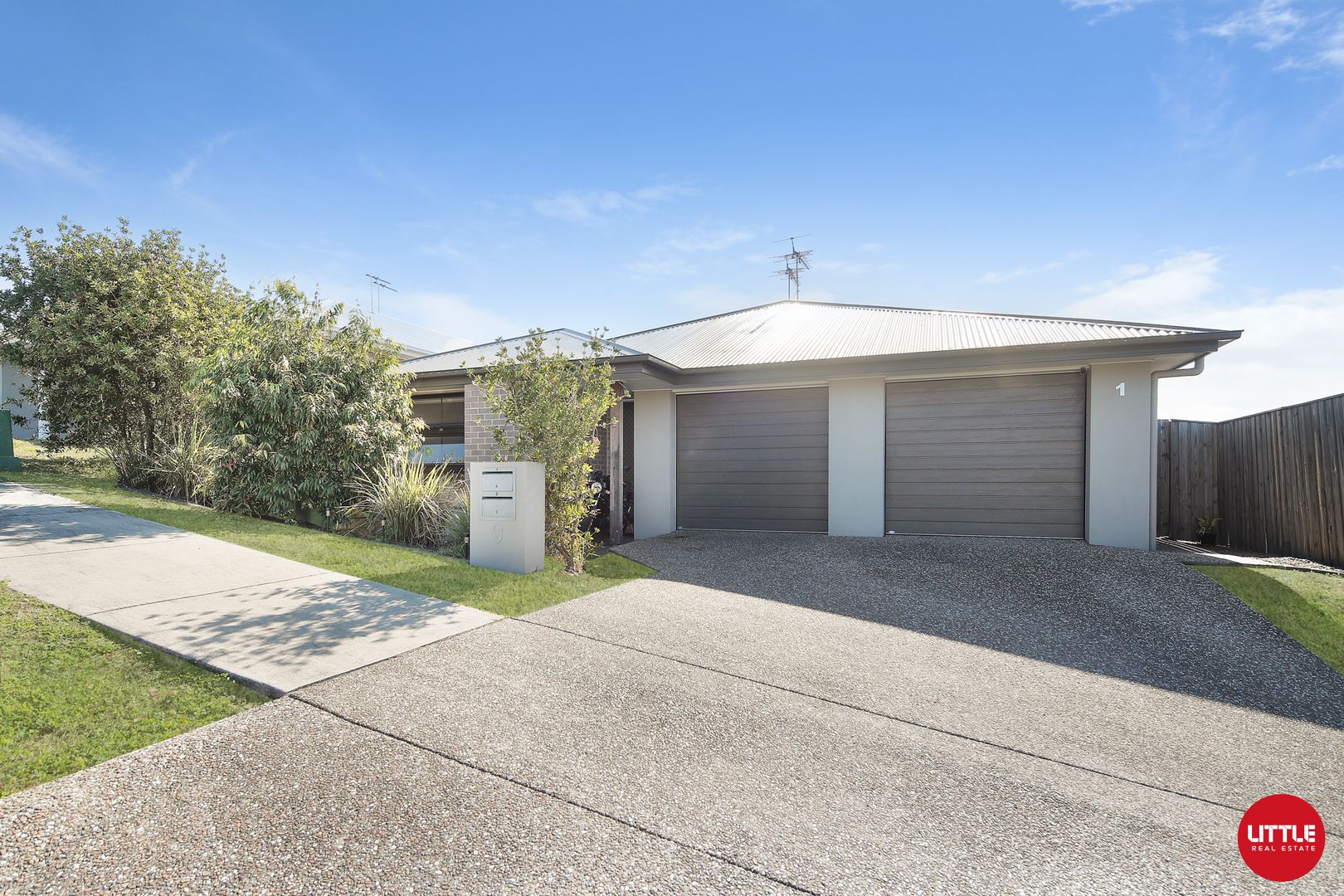 9 Thomas Court, Augustine Heights Property History & Address Research