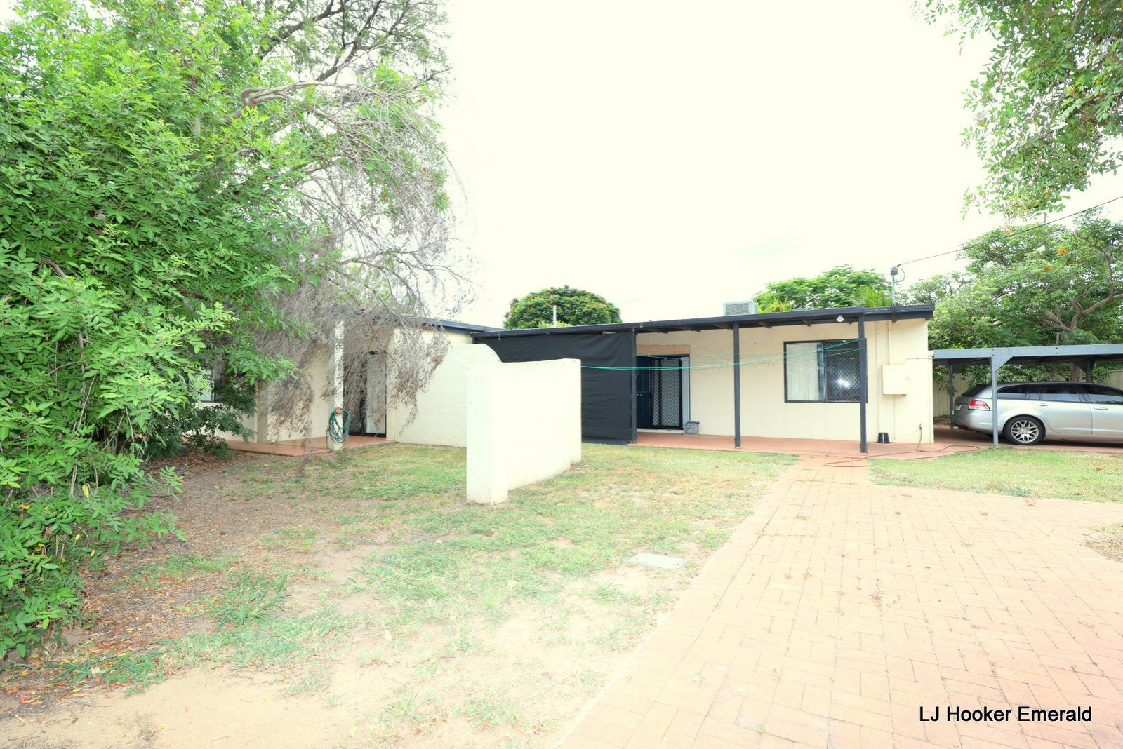 14 Old Airport Dr, Emerald QLD 4720, Image 0