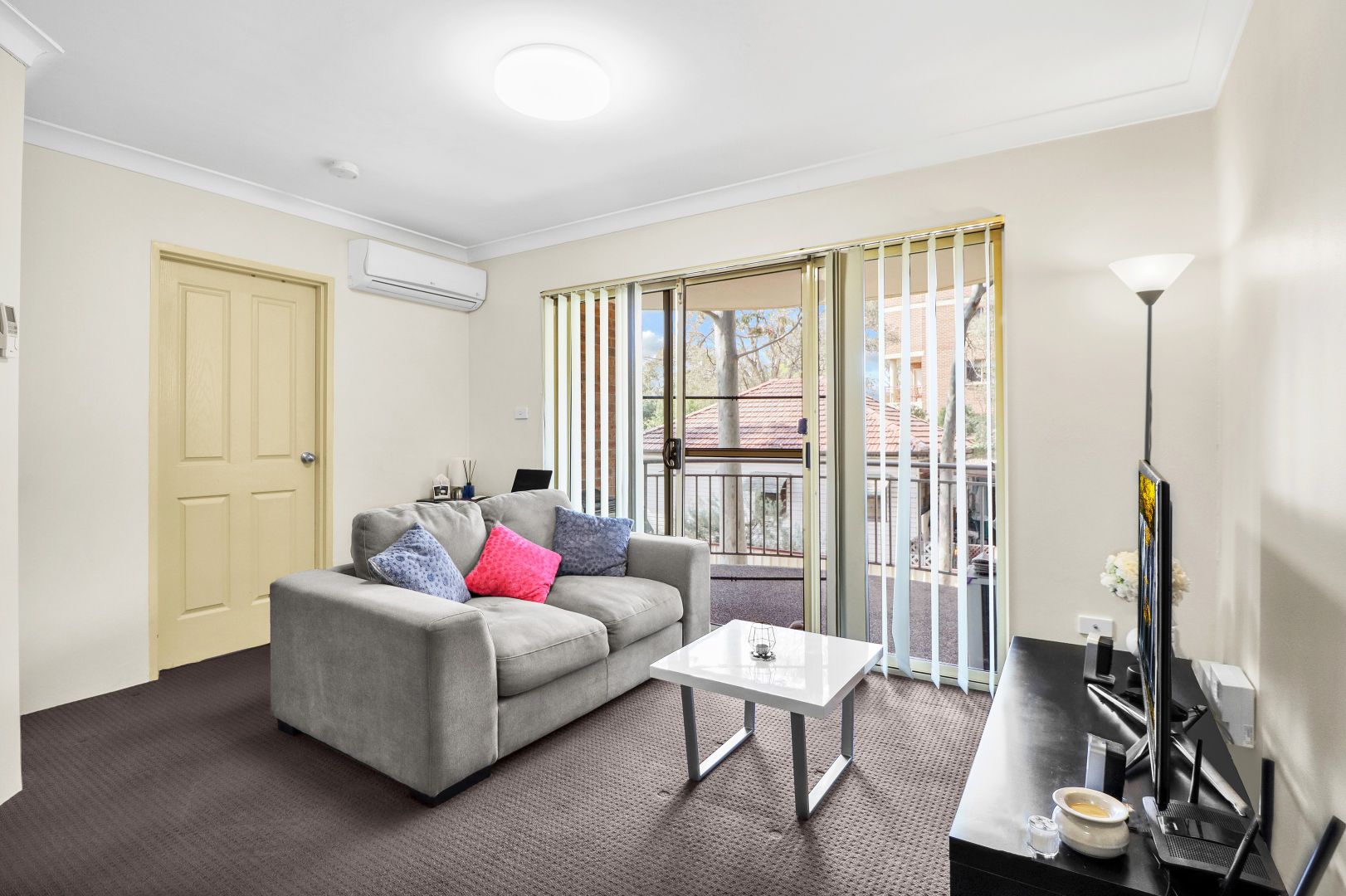 13/8-10 Fourth Avenue, Blacktown NSW 2148, Image 2