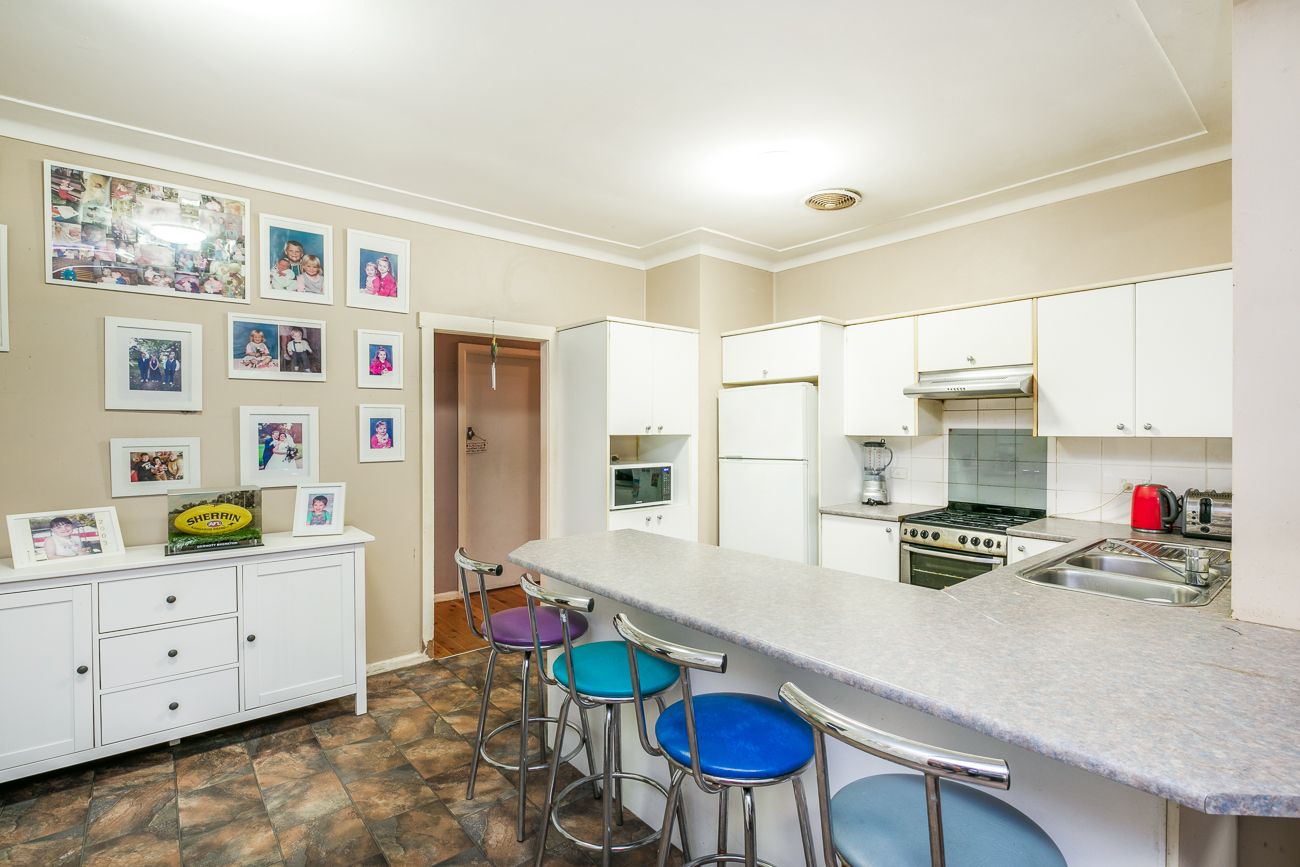 1 Goodacre Avenue, Miranda NSW 2228, Image 2