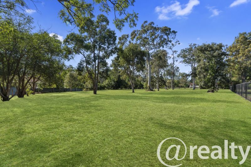 22-24 Creekwood Place, Morayfield QLD 4506, Image 2