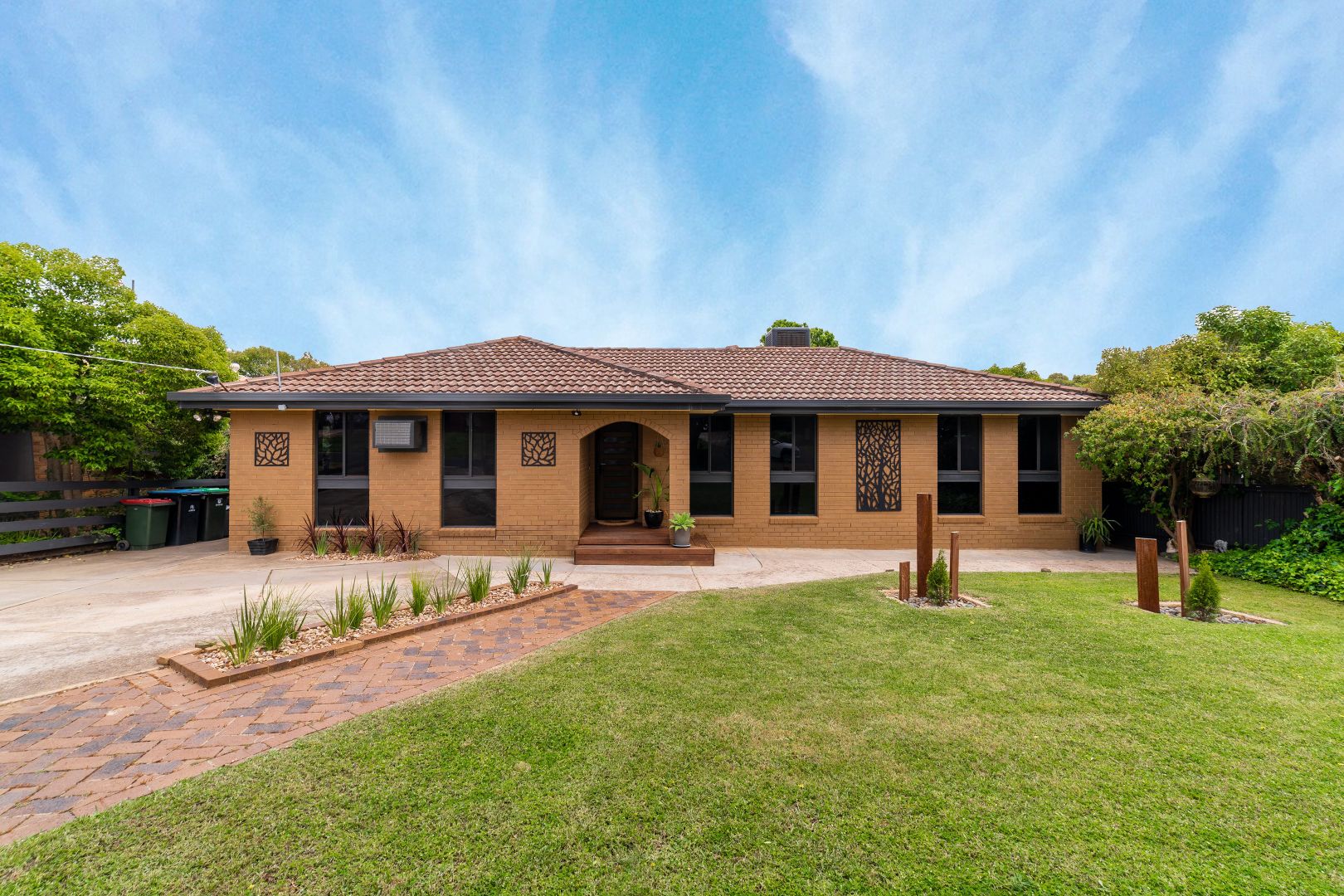 10 Archer Street, Kangaroo Flat Property History & Address Research