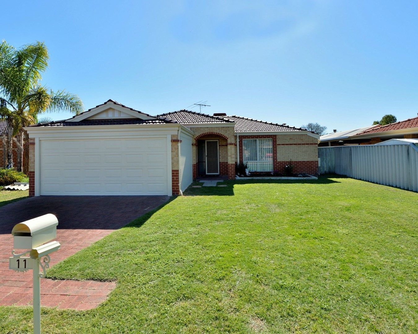 11 Manila Place, Warnbro WA 6169, Image 0