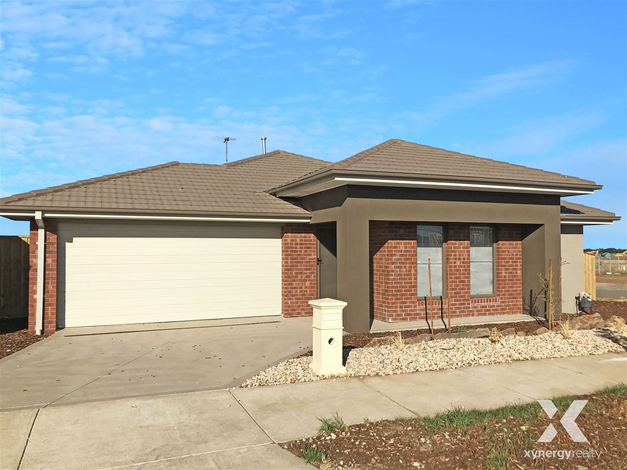 4 bedrooms House in 11 Cloudburst Avenue WYNDHAM VALE VIC, 3024
