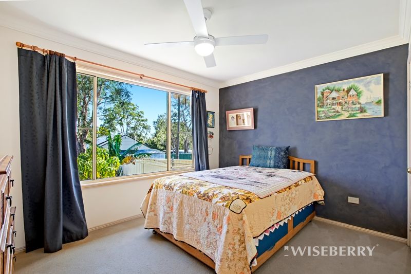 6 Naroo Avenue, Summerland Point NSW 2259, Image 2