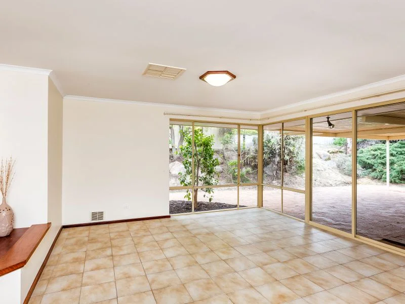 Additional image 17 of 15 Levey Rise, Winthrop WA 6150