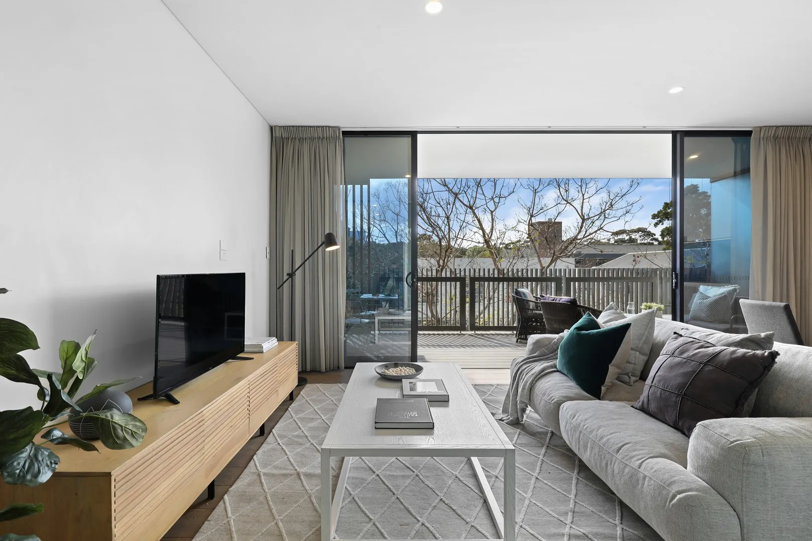 Stylish One Bedroom in Prime Location