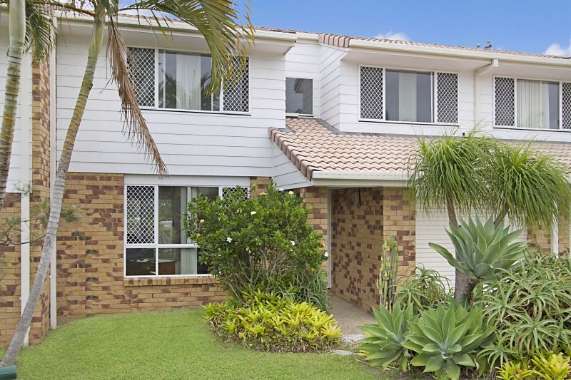 18/105 Ridgeway Avenue, Southport Property History & Address Research