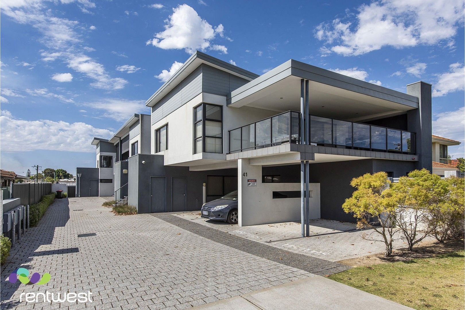 2 bedrooms Apartment / Unit / Flat in 3/41 Balcombe Way WESTMINSTER WA, 6061