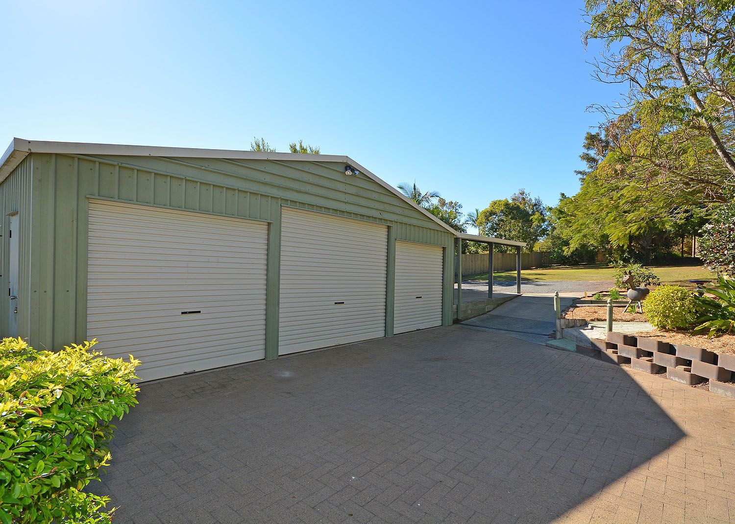 4 Tudor Avenue, Urraween QLD 4655, Image 1