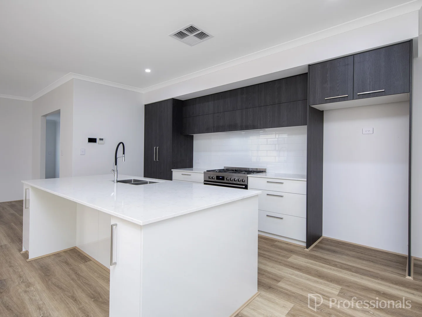 Additional image 6 of 26 Robbins Grove, Eglinton WA 6034