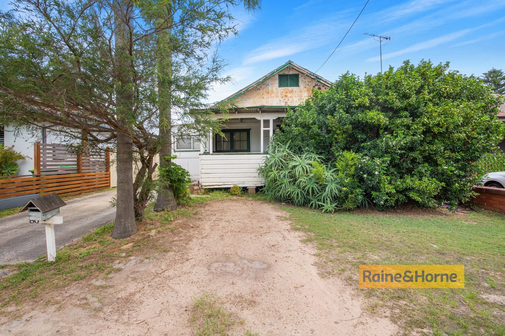 80 Karingi Street, Ettalong Beach NSW 2257, Image 2