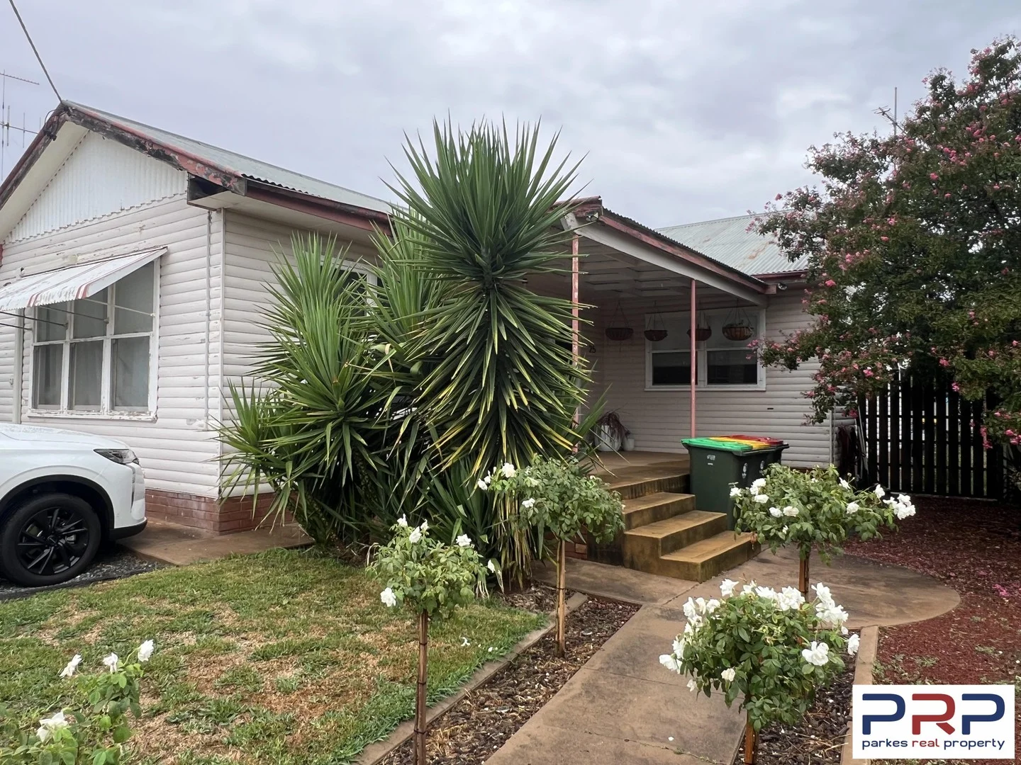 25 Thornbury Street, Parkes NSW 2870