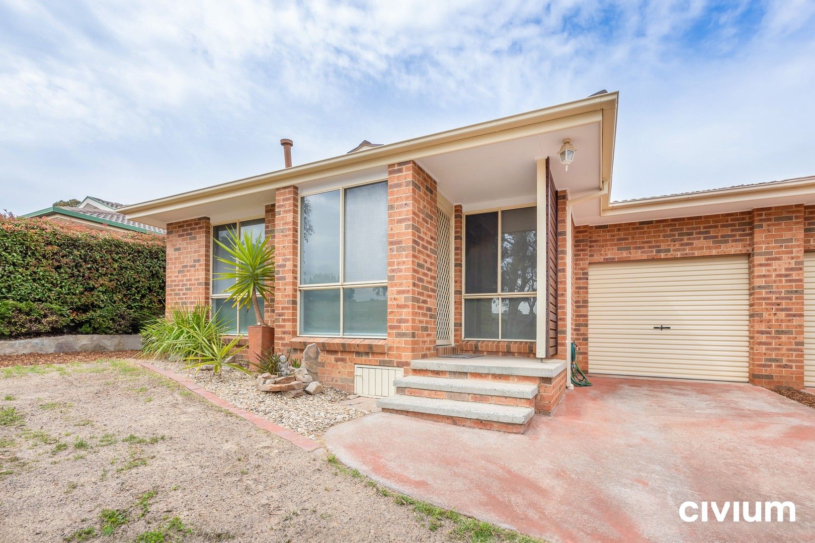 26 Noongale Court, Ngunnawal ACT 2913, Image 0