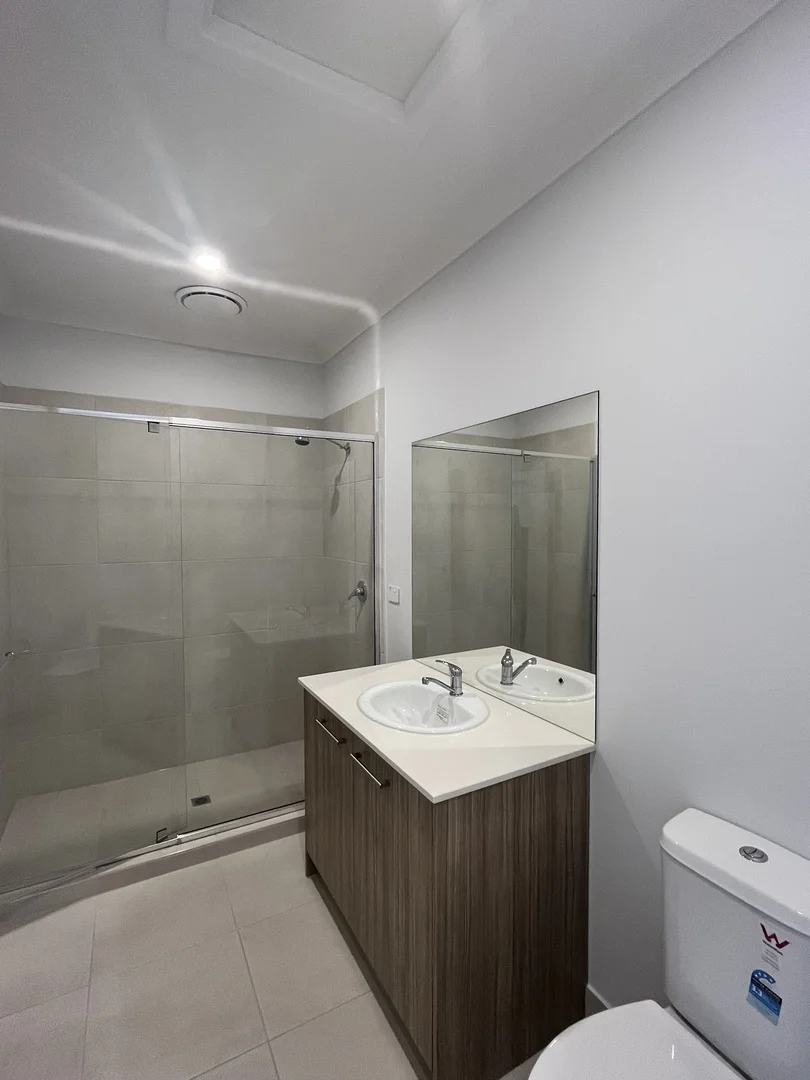 Additional image 8 of 382 Charlemont Road, Armstrong Creek VIC 3217