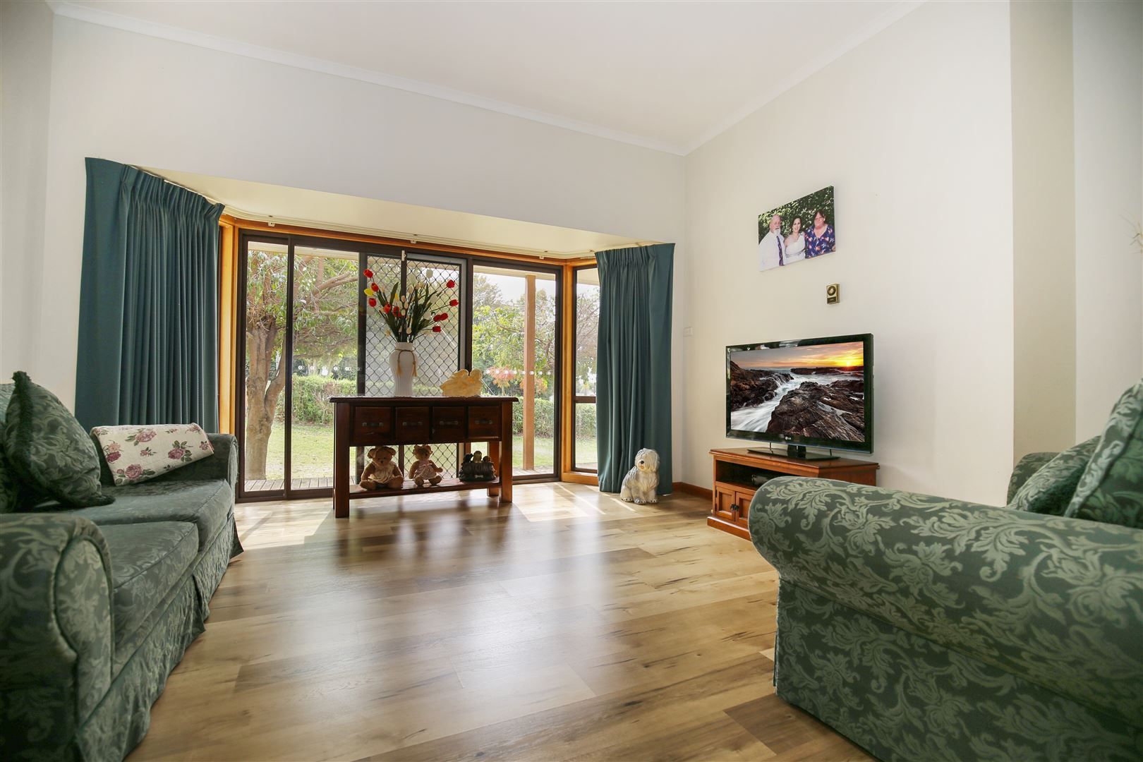 56 Jeffrey Street, Leongatha VIC 3953, Image 1