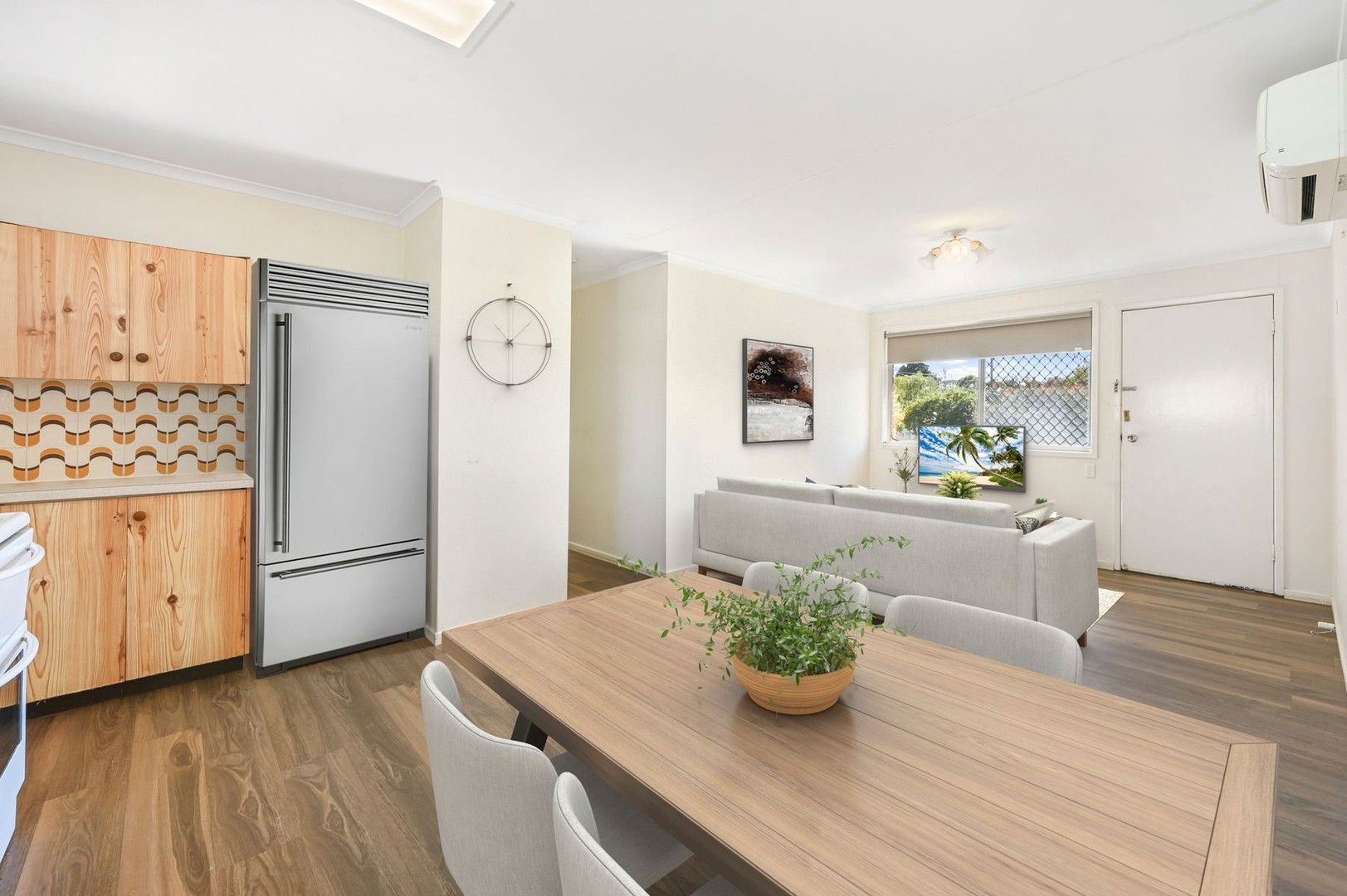 3 bedrooms Apartment / Unit / Flat in 1/52 Noll Street KEARNEYS SPRING QLD, 4350