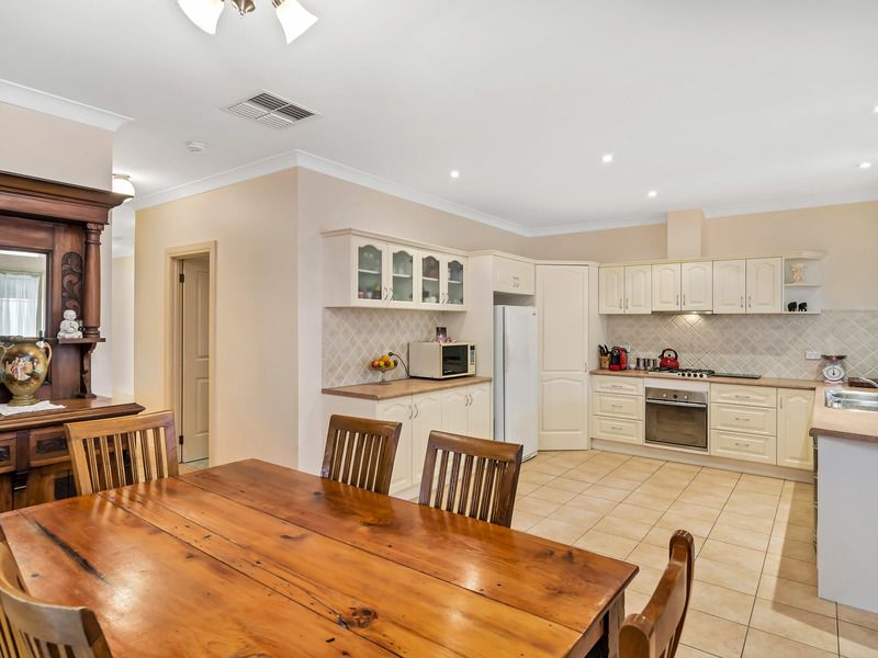 2D Orlando Avenue, Hampstead Gardens SA 5086, Image 2