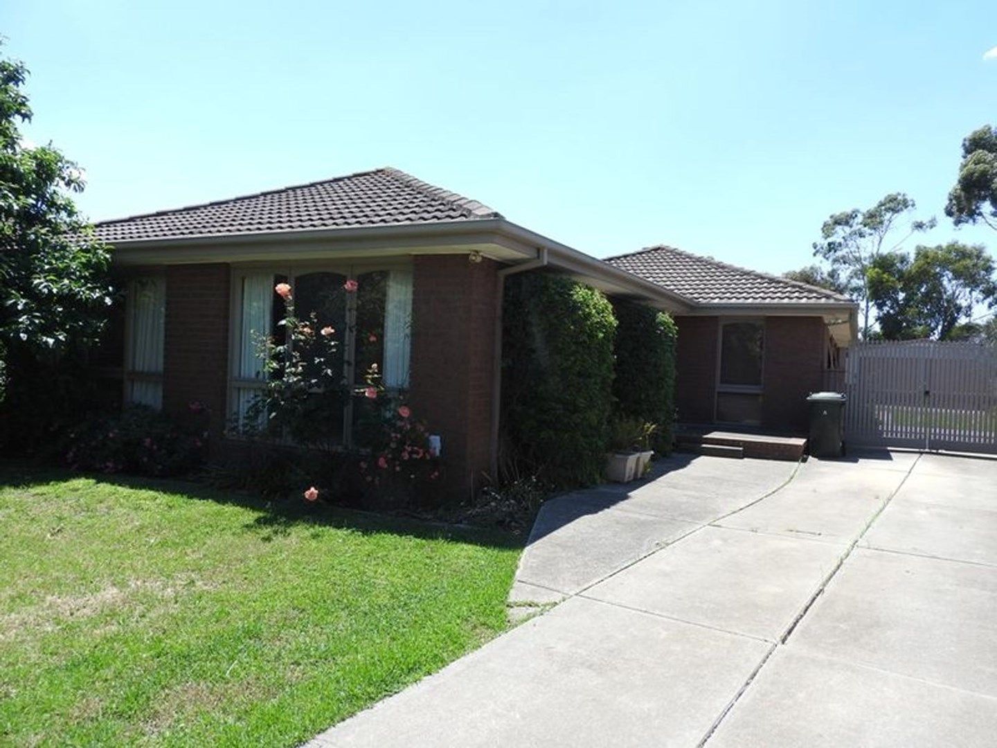 32 Boston Crescent, Keilor Downs VIC 3038, Image 0