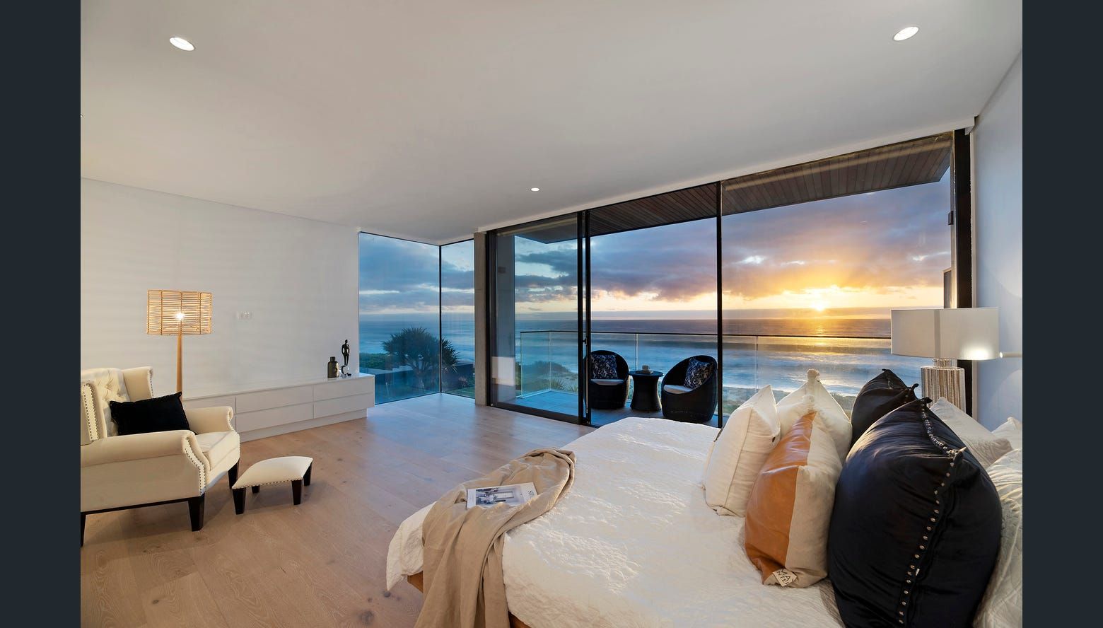 4 bedrooms House in 105a Ocean Street NARRABEEN NSW, 2101