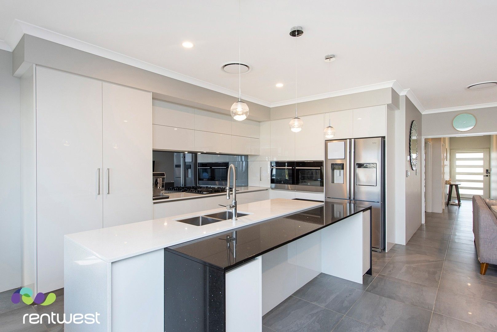 4 bedrooms House in 53 Blueberry Loop BYFORD WA, 6122