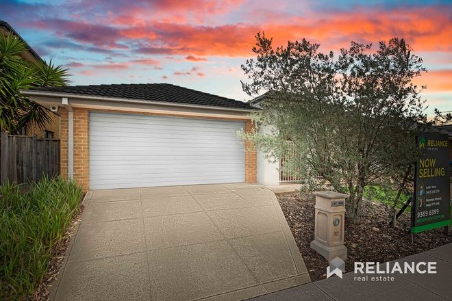 Picture of 32 Middle Park Drive, POINT COOK VIC 3030