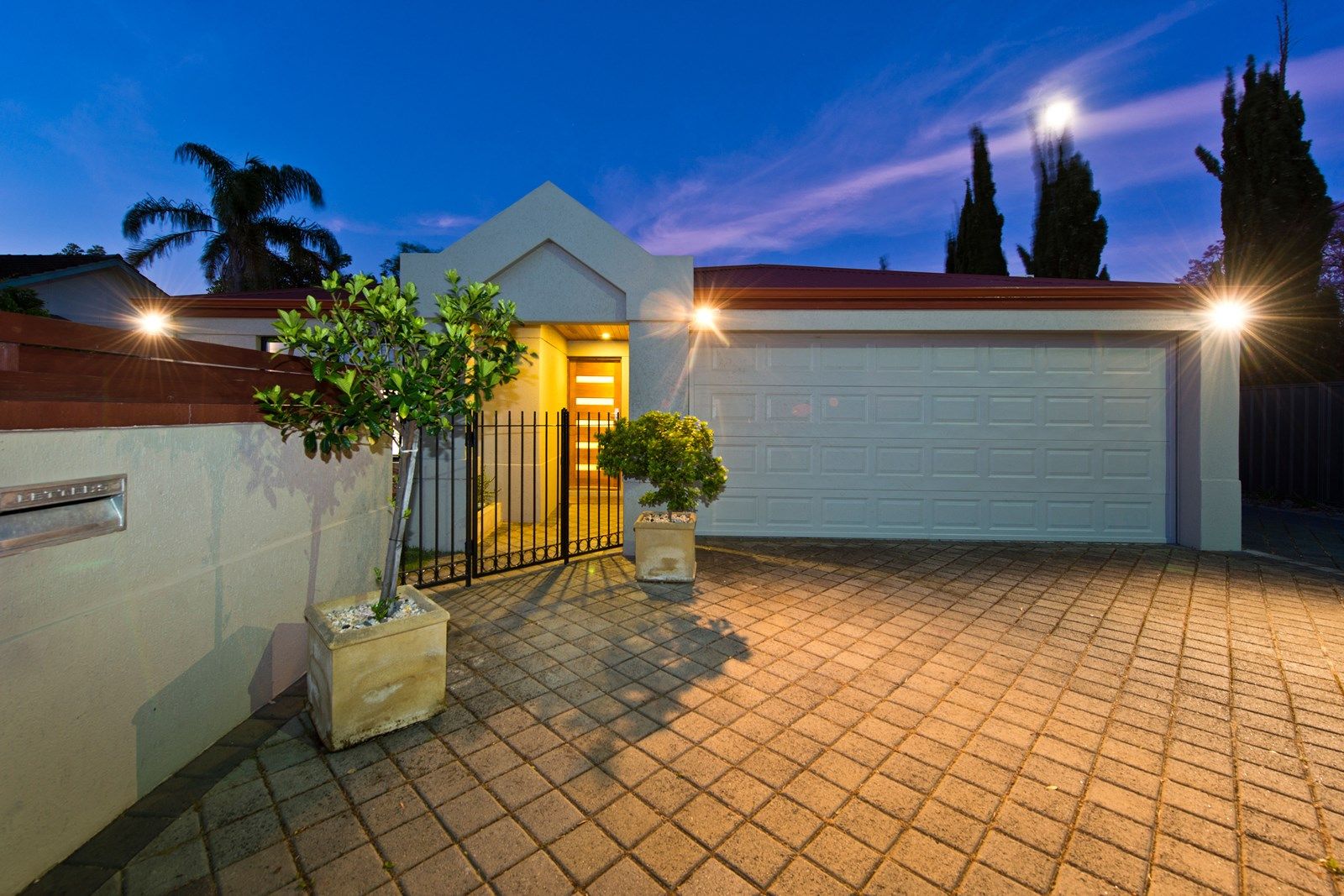 16 Cromer Road, Brentwood WA 6153, Image 1