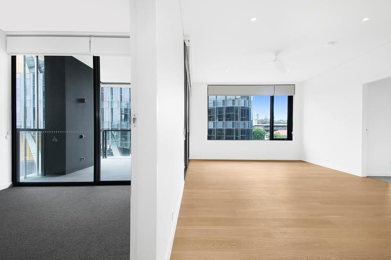 2 bedrooms Apartment / Unit / Flat in E2/166 Barker Street RANDWICK NSW, 2031