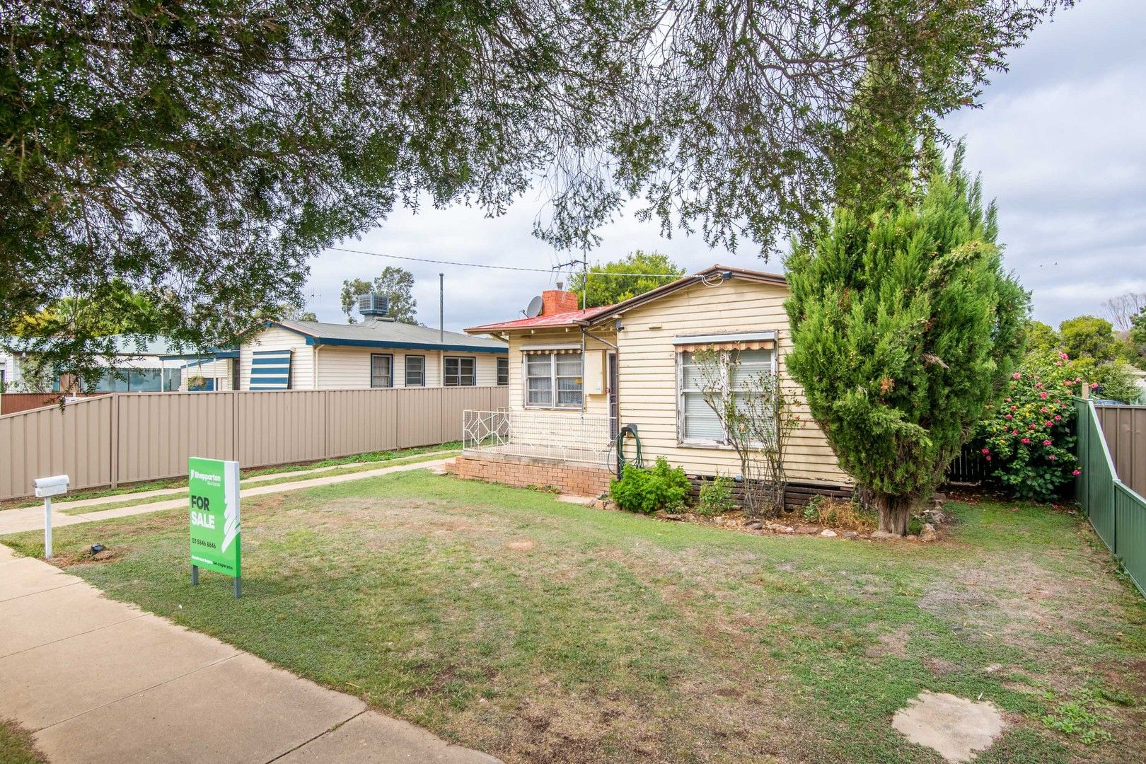 3 bedrooms House in 68 Cameron Avenue SHEPPARTON VIC, 3630