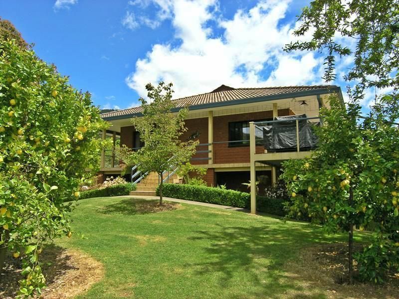 11 Porcellatos Lane, Bright VIC 3741, Image 0