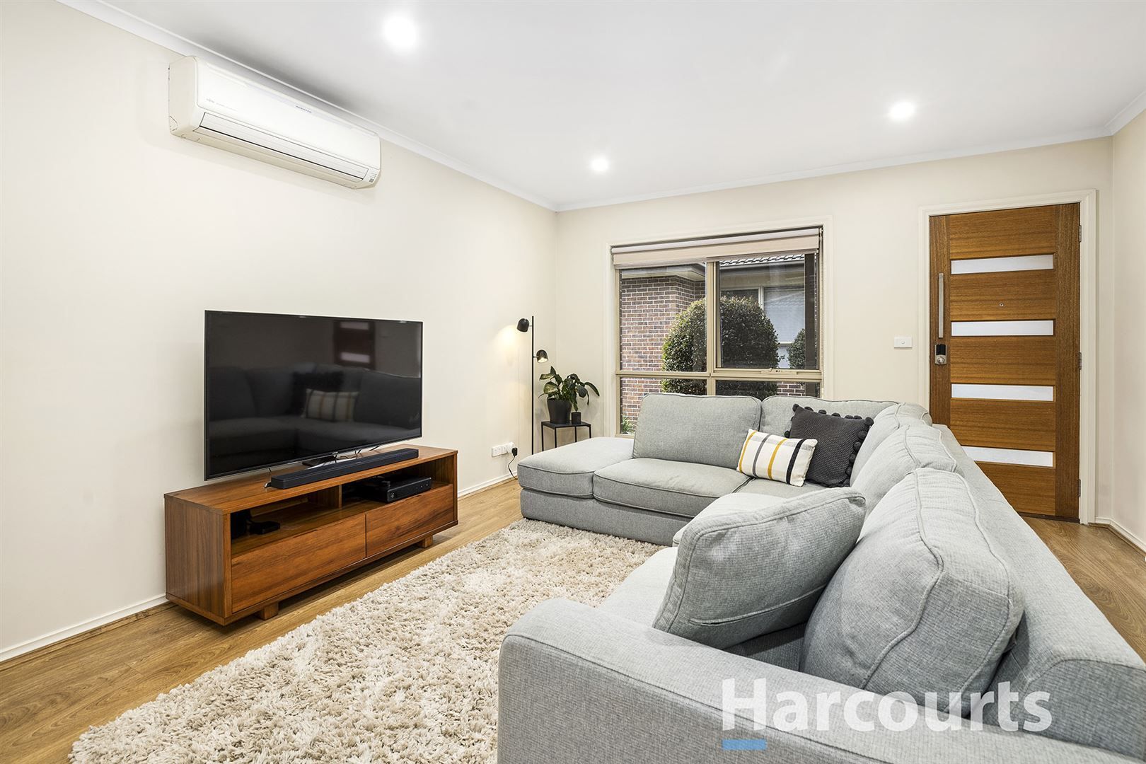 2/12 Valerie Street, Boronia VIC 3155, Image 1