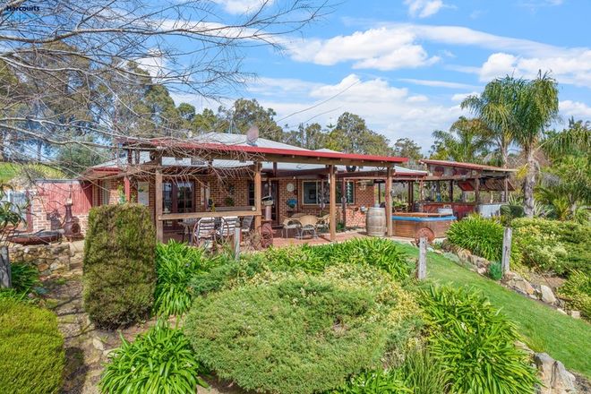 Picture of 75 Elwins Road, KANGAROO GULLY WA 6255