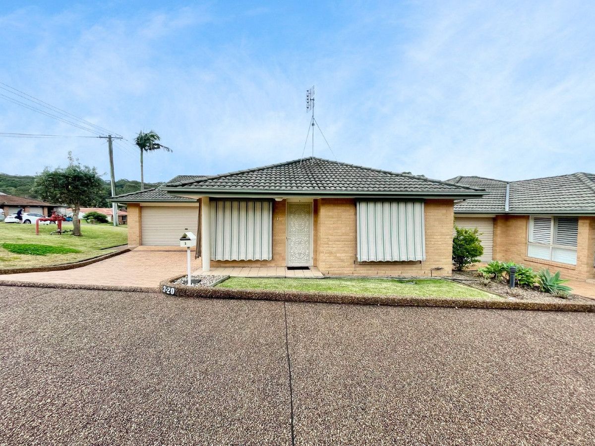 3 bedrooms Villa in 3/20 Cowmeadow Road MOUNT HUTTON NSW, 2290