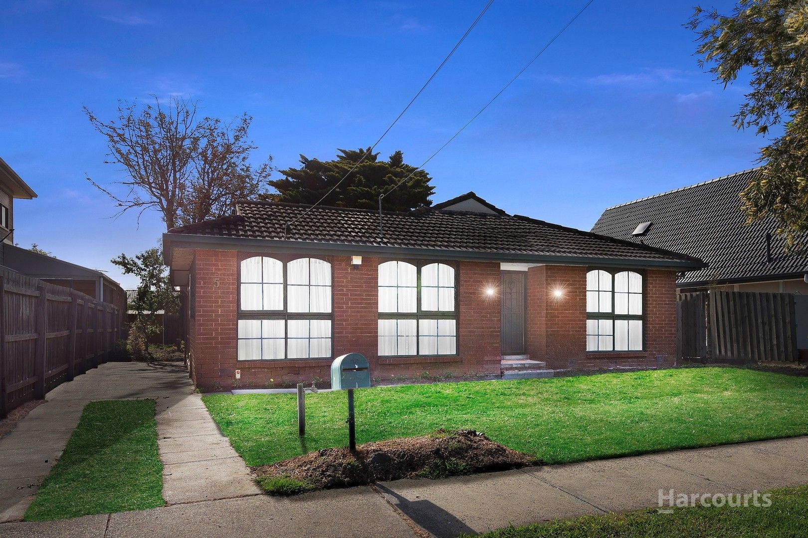 5 Ambon Avenue, Deer Park VIC 3023, Image 0