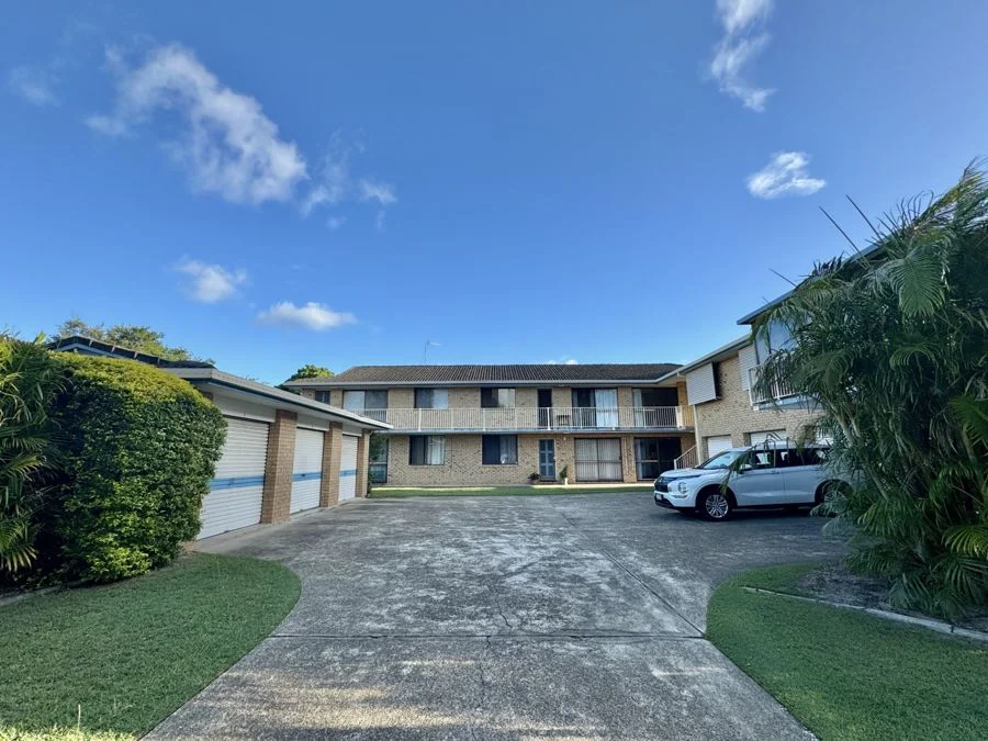 Additional image 3 of 3/30 Falkinder Avenue, Paradise Point QLD 4216