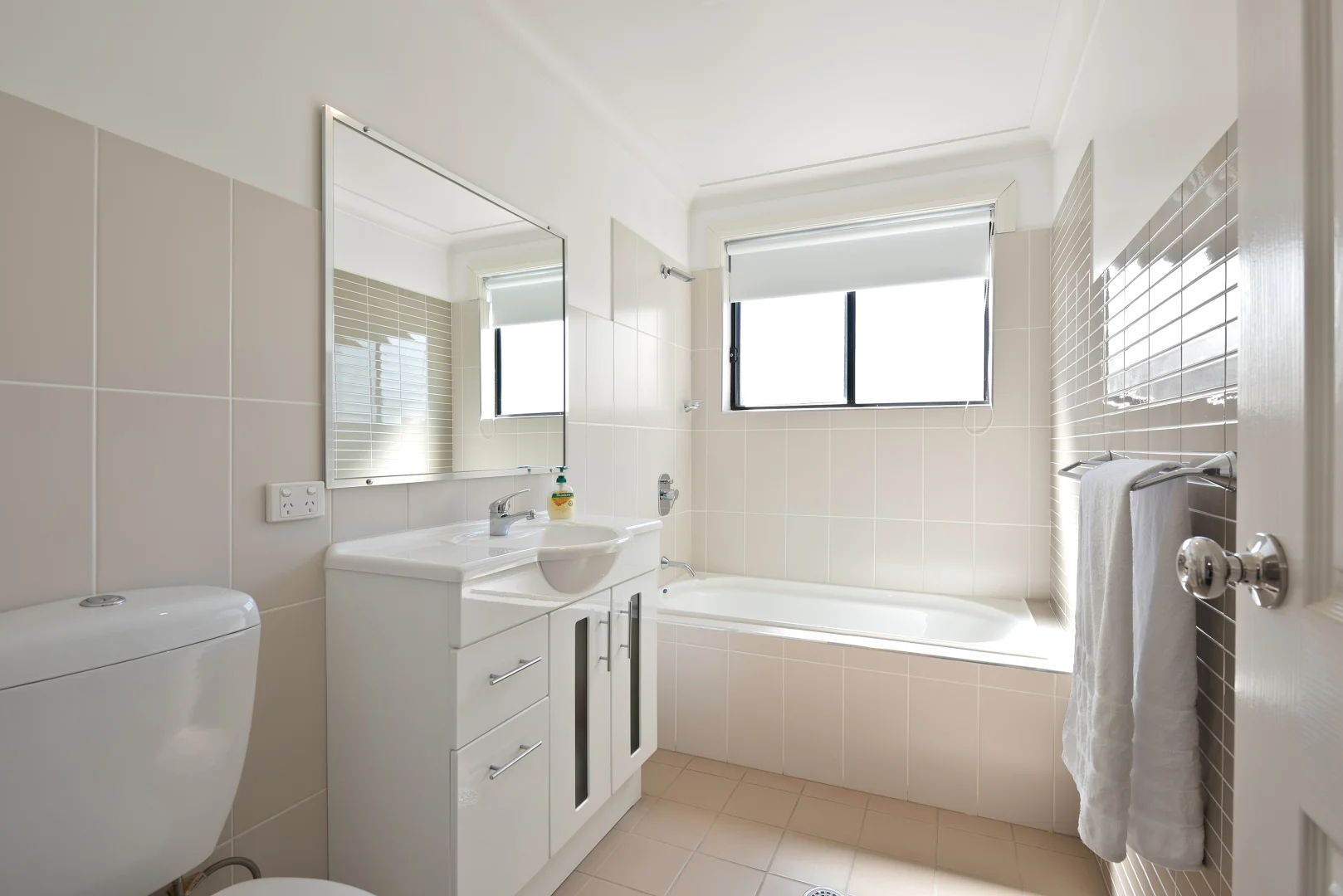 Additional image 9 of 8/180 Kahibah Road, Charlestown NSW 2290