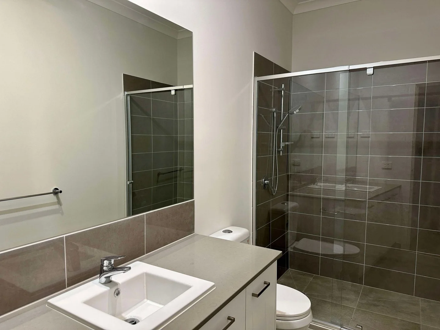 Additional image 9 of 8/545 Melton Highway, Sydenham VIC 3037