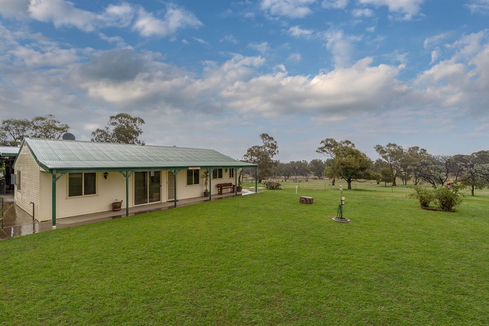 97 Pecks Road, Molong NSW 2866 - House for Sale - $990,000 ...