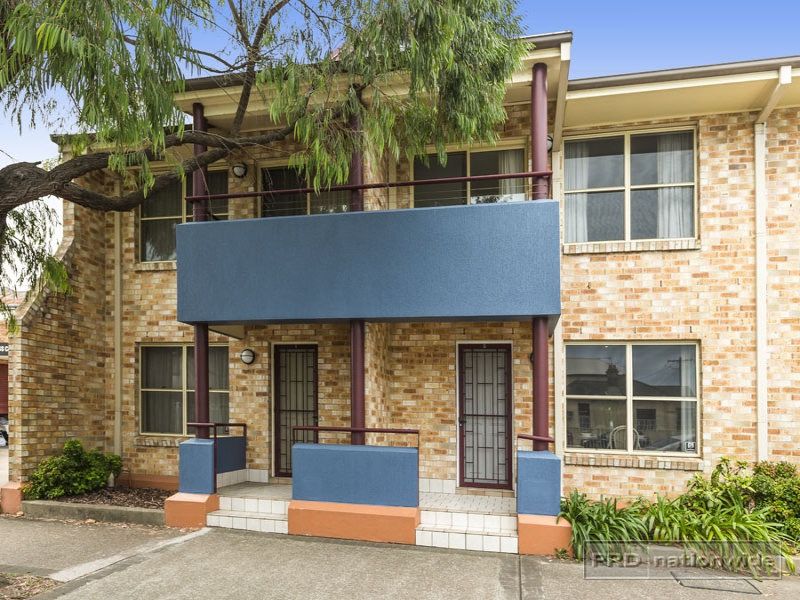 2/22 Donald Street, Hamilton NSW 2303, Image 0