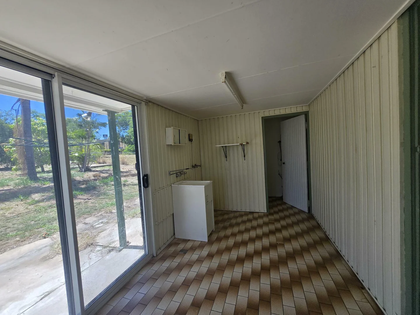 Additional image 9 of 16 Shirley St, Moura QLD 4718