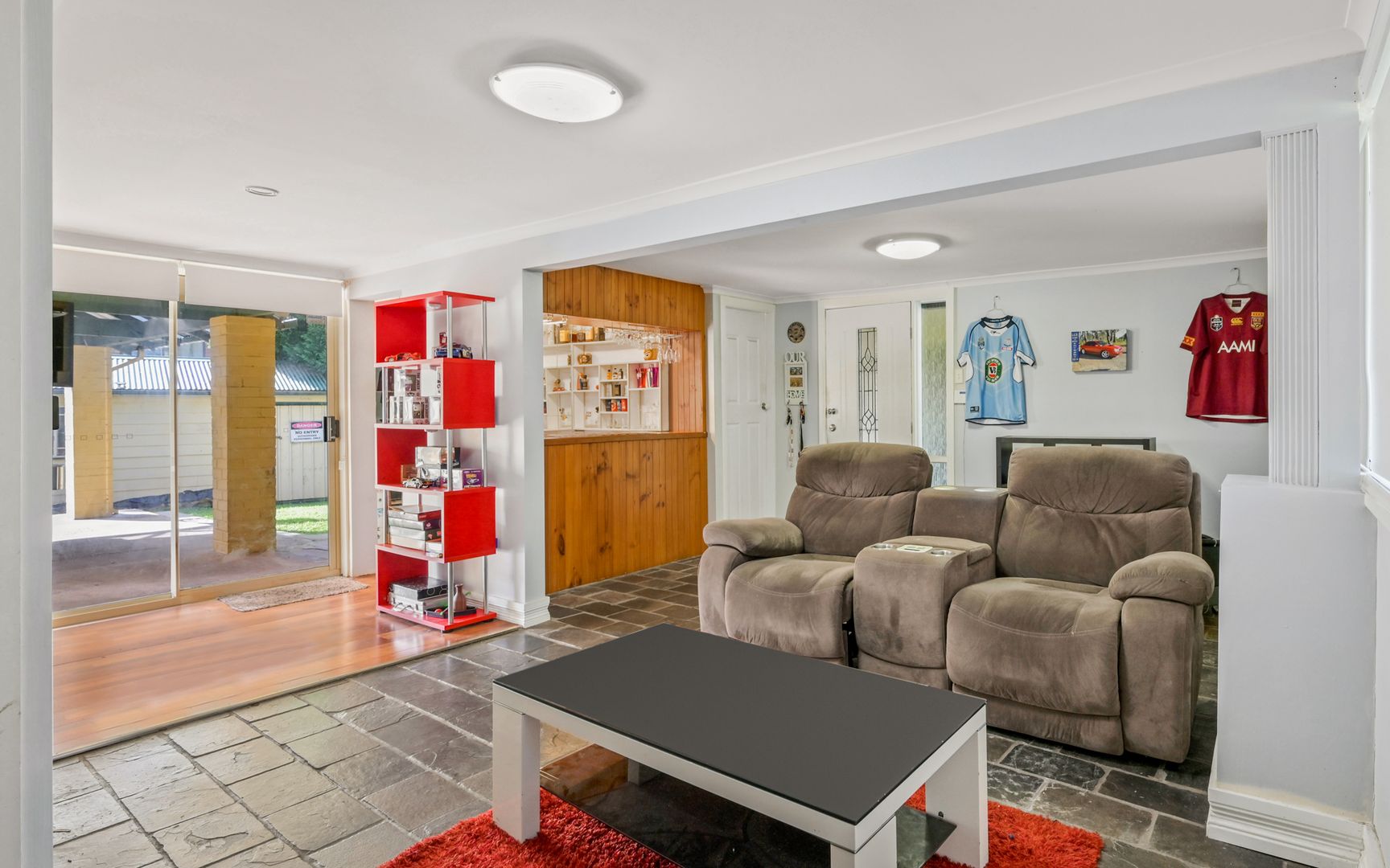 26 Richmond Crescent, Campbelltown NSW 2560, Image 2