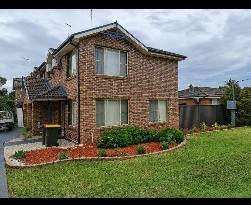2 bedrooms Townhouse in 1/59 Railway Road QUAKERS HILL NSW, 2763