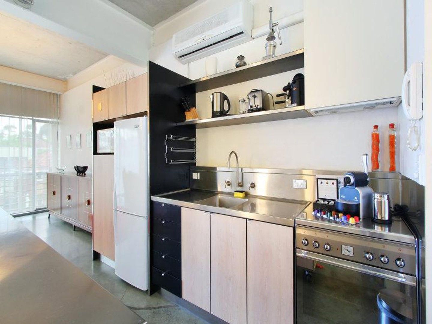 1 bedrooms Apartment / Unit / Flat in 8/15 Inkerman Street ST KILDA VIC, 3182