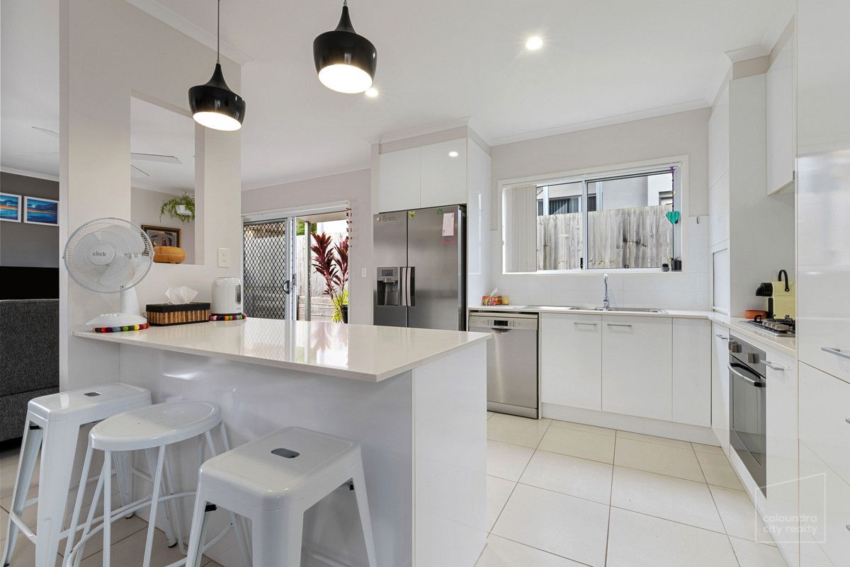 2/11 Orsova Terrace, Caloundra QLD 4551, Image 1