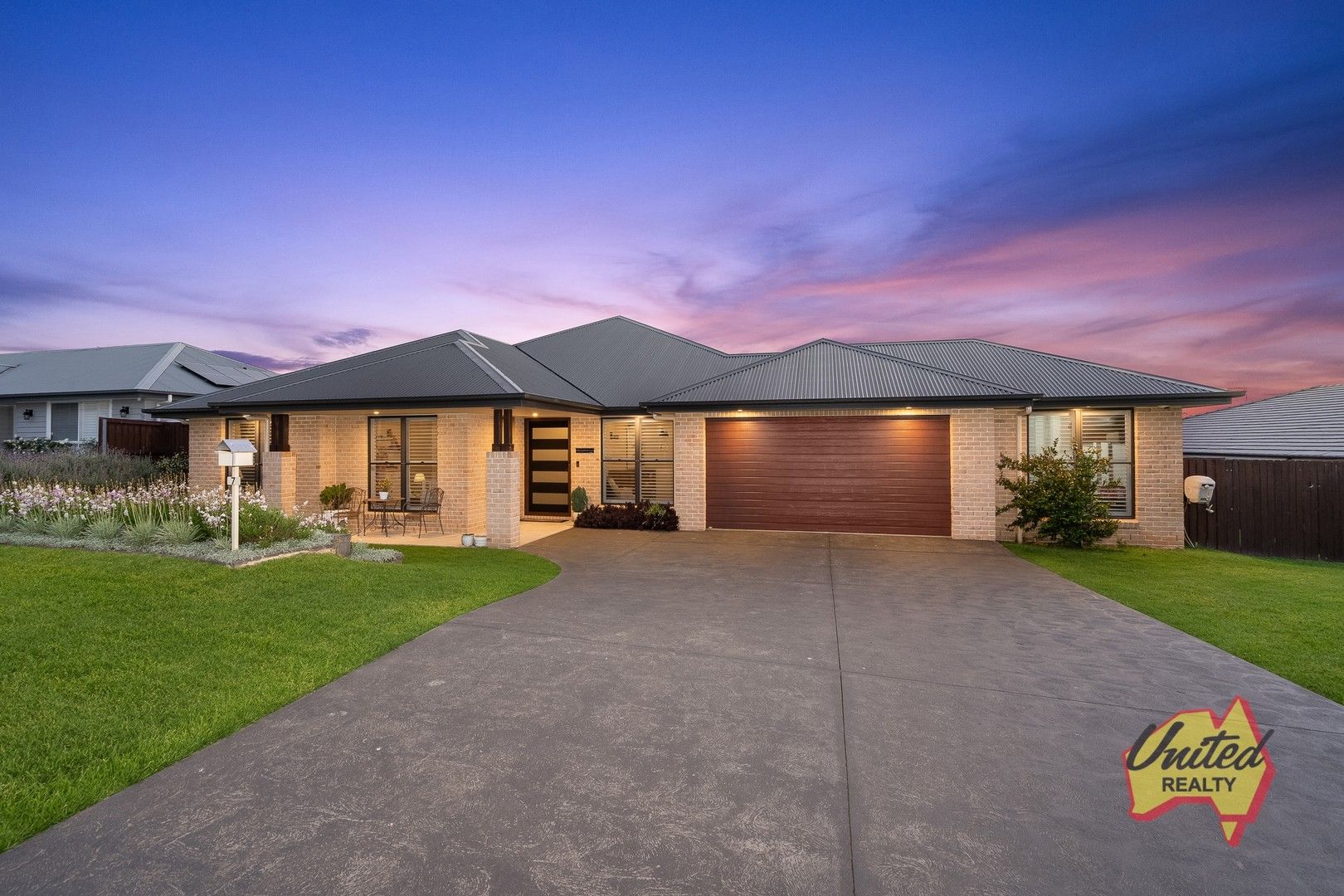 7 Frank Street, The Oaks NSW 2570, Image 0