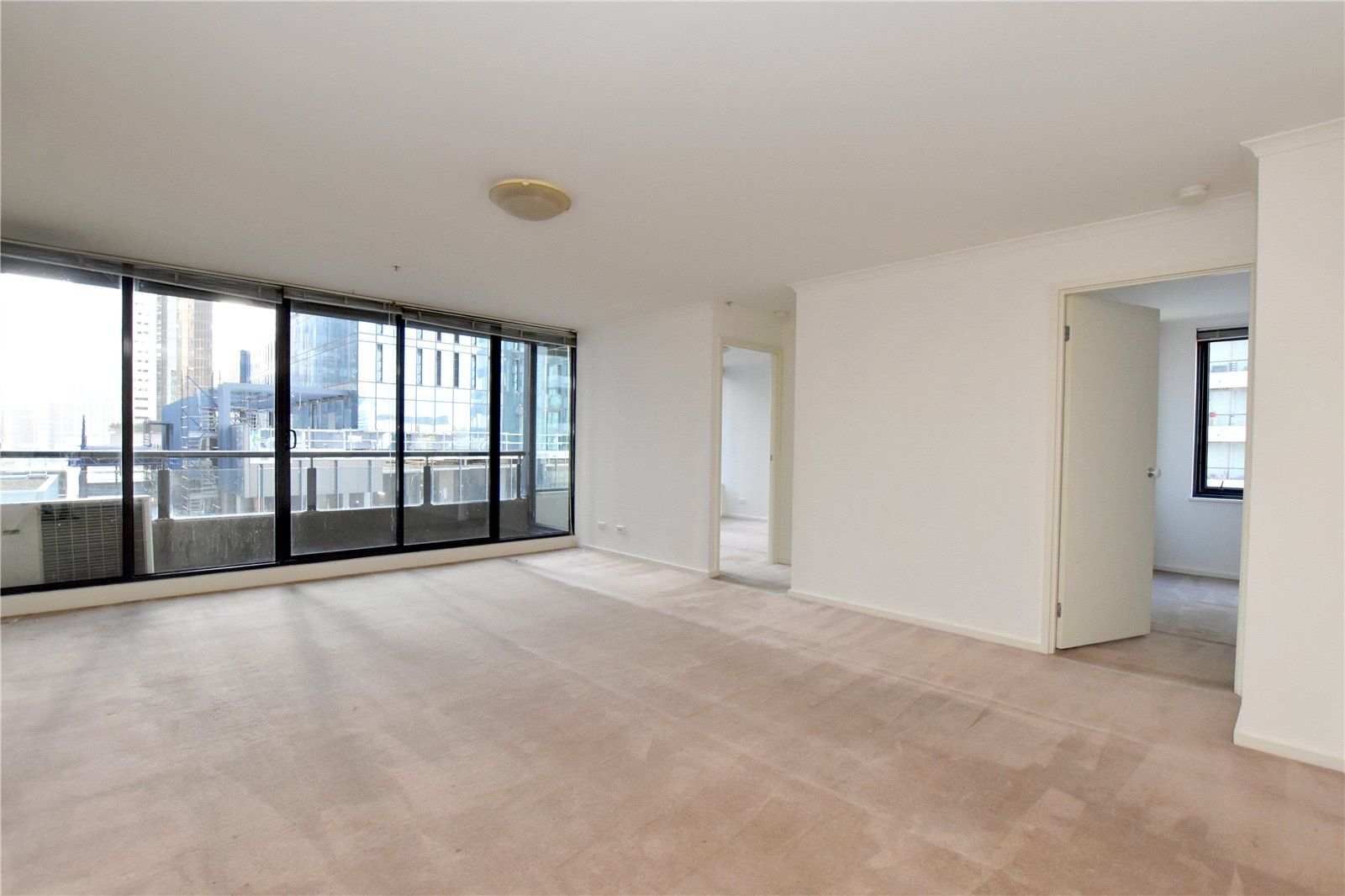 2 bedrooms Apartment / Unit / Flat in 123/38 Kavanagh Street SOUTHBANK VIC, 3006
